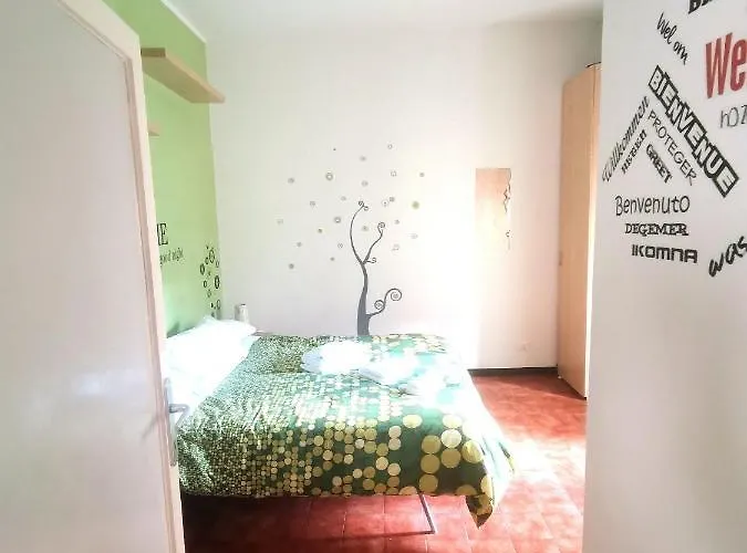 My Vatican House * Ρώμη